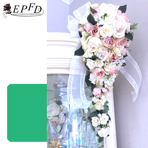 キャスケードブーケ